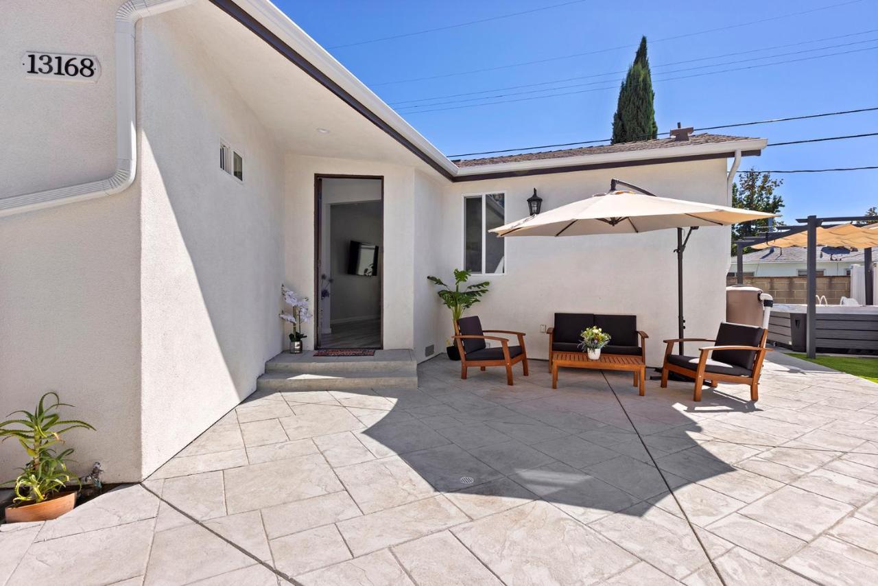 Adorable 3 Bedroom With Jacuzzi & Pensión Los Ángeles